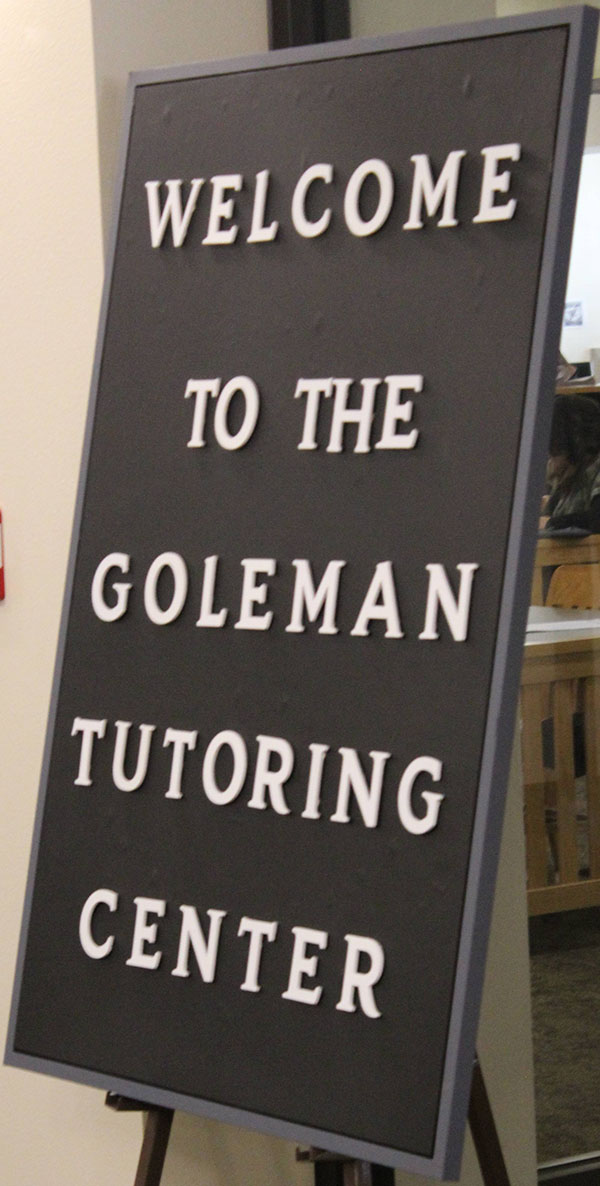 The Sign for the tutoring center/computer lab in Goleman Library on Sept. 25 2024. PHOTO BY LEVI GOERZEN