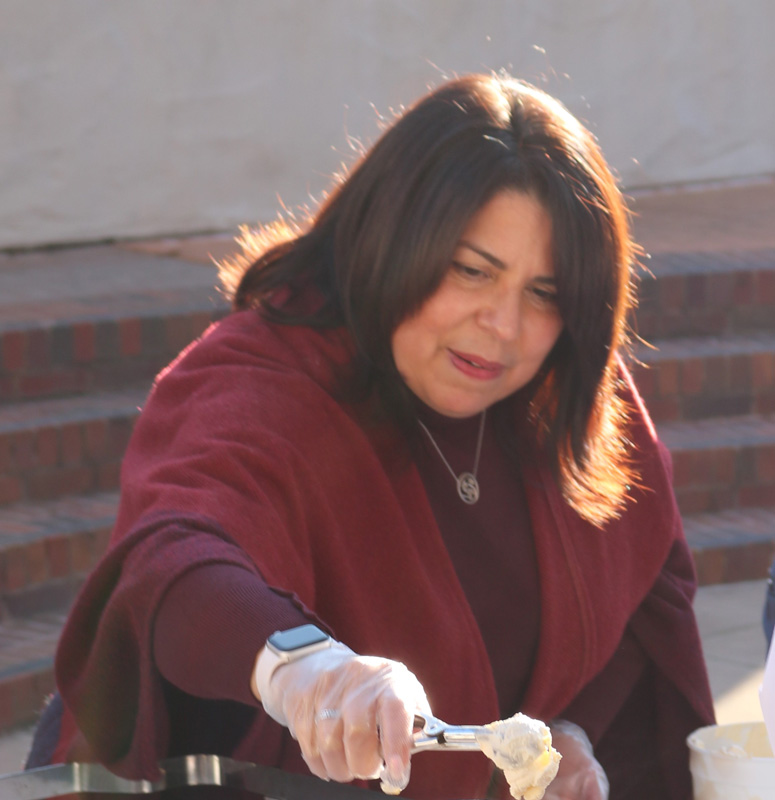 Dr. Lisa Aguilera Lawrenson