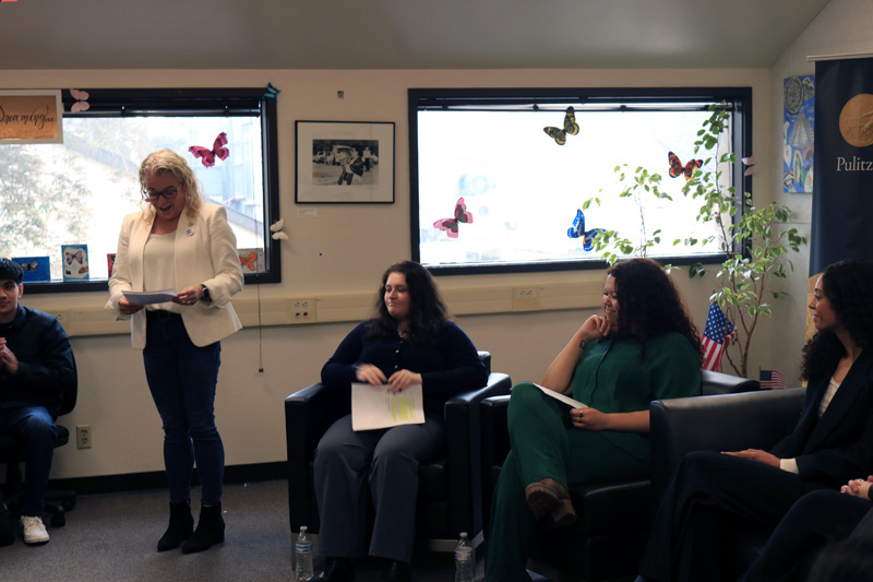 Tara Cuslidge-Staiano, far left, introduces student editors Jelissa King, right, and Andrea Rivera introducing the panel during the Pulitzer on the Road student event on Feb. 13. PHOTO BY LEVI GOERZEN