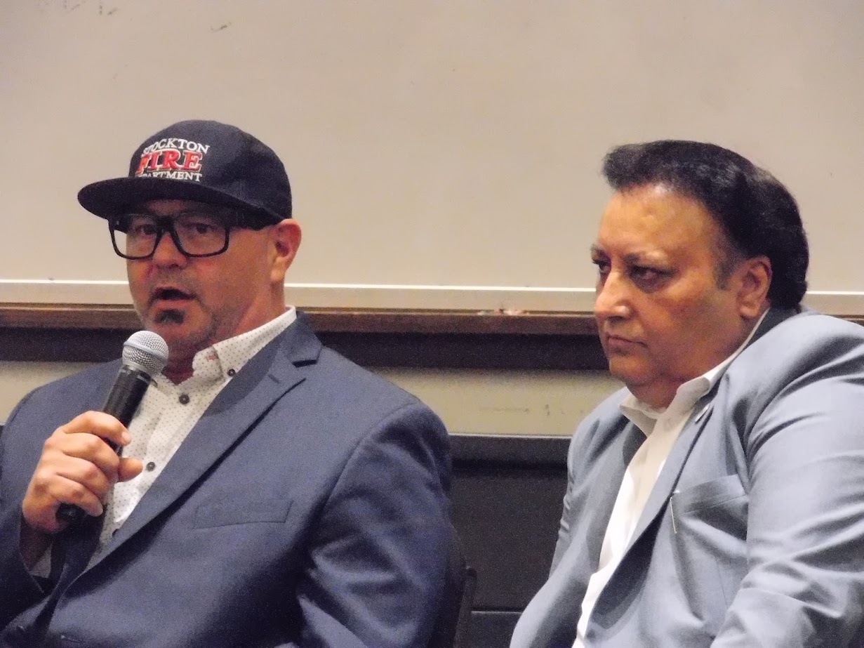 Mario Garda answering questions around his work being a county supervisor. PHOTO BY ELIAS BARRERA